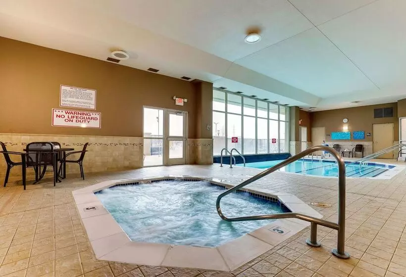 Отель Drury Inn & Suites St. Louis Arnold