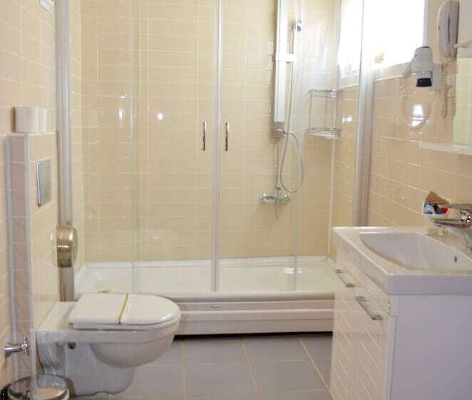 בית מלון כפרי La Piano