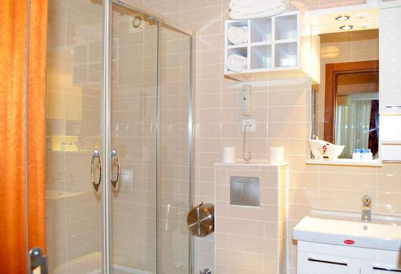 בית מלון כפרי La Piano