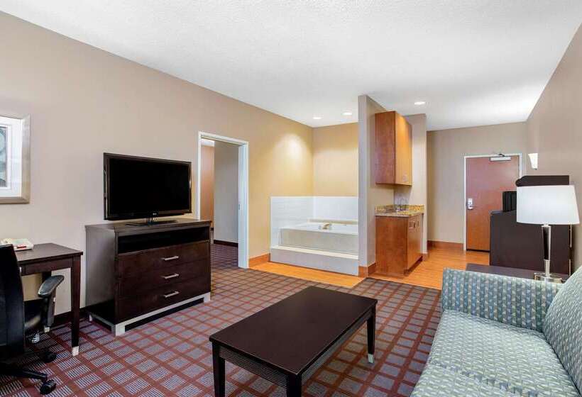 酒店 La Quinta By Wyndham Indianapolis Airport Plainfield