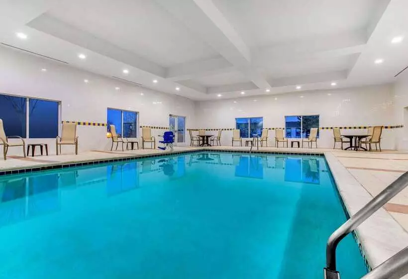 酒店 La Quinta By Wyndham Indianapolis Airport Plainfield