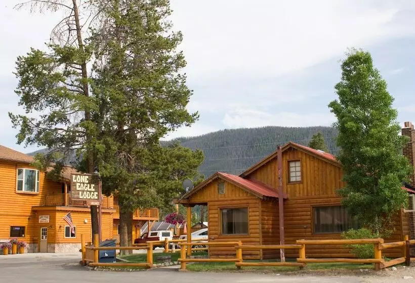 Отель Lone Eagle Lodge