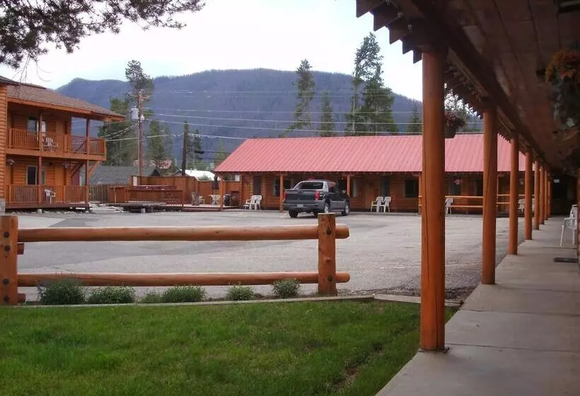 Отель Lone Eagle Lodge