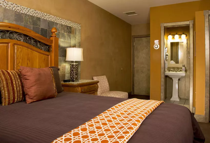 هتل Luxx Boutique