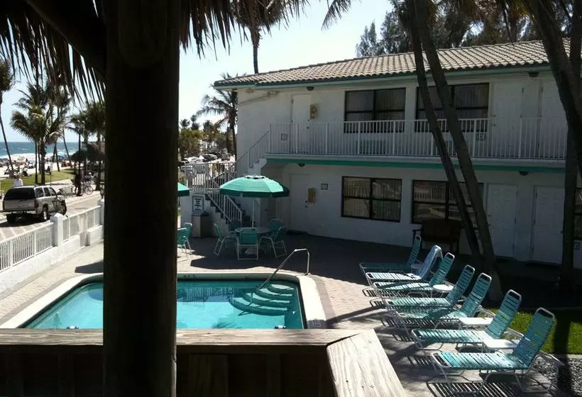 ホテル Sunrider Beach Resort
