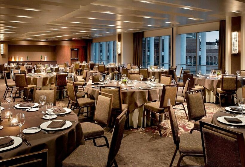 فندق The Westin Phoenix Downtown