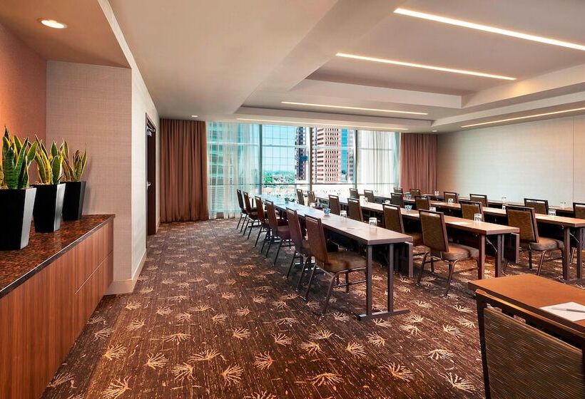 فندق The Westin Phoenix Downtown