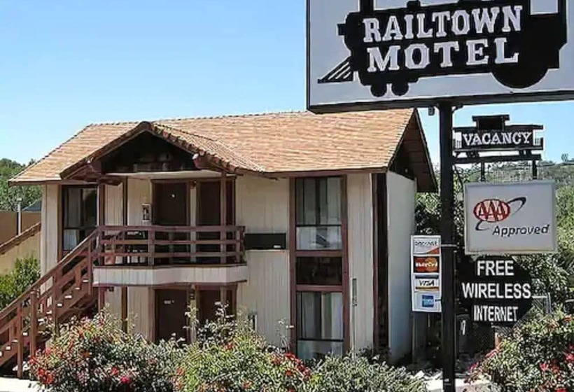 Jamestown Railtown Motel