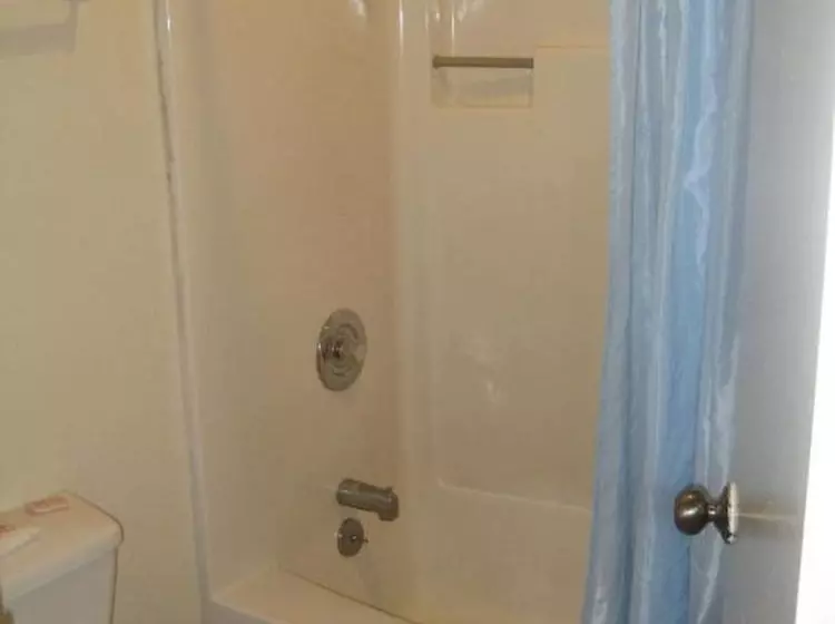 Jamestown Railtown Motel