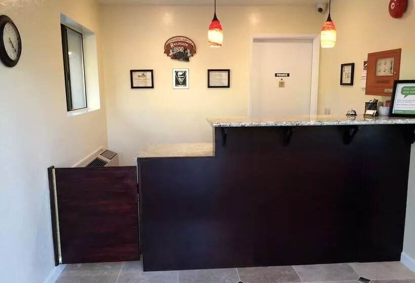 Jamestown Railtown Motel