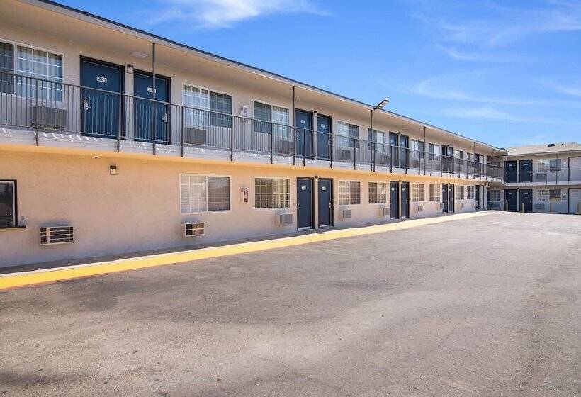 Motel 6moreno Valley, Ca  Perris