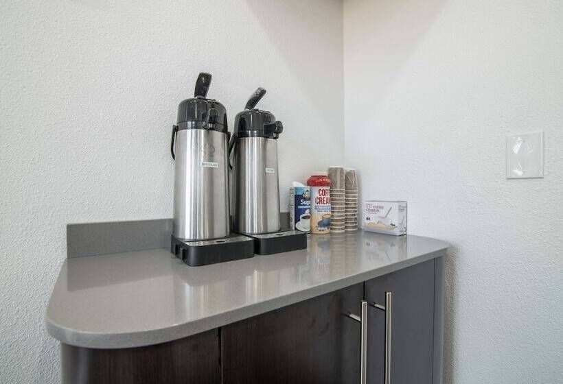 Motel 6moreno Valley, Ca  Perris