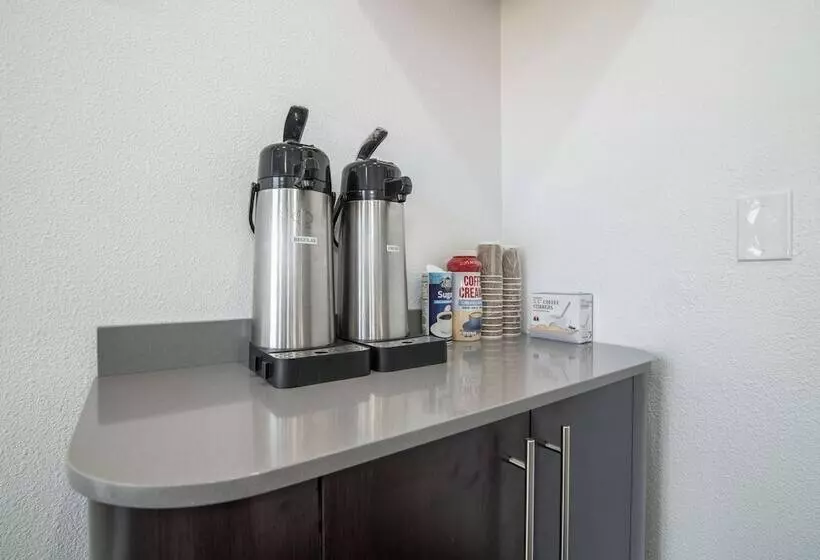 Motel 6moreno Valley, Ca Perris