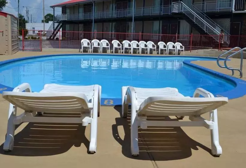 モーテル Kings Inn Albertville