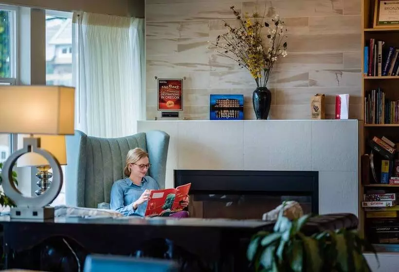 Motel River Inn At Seaside