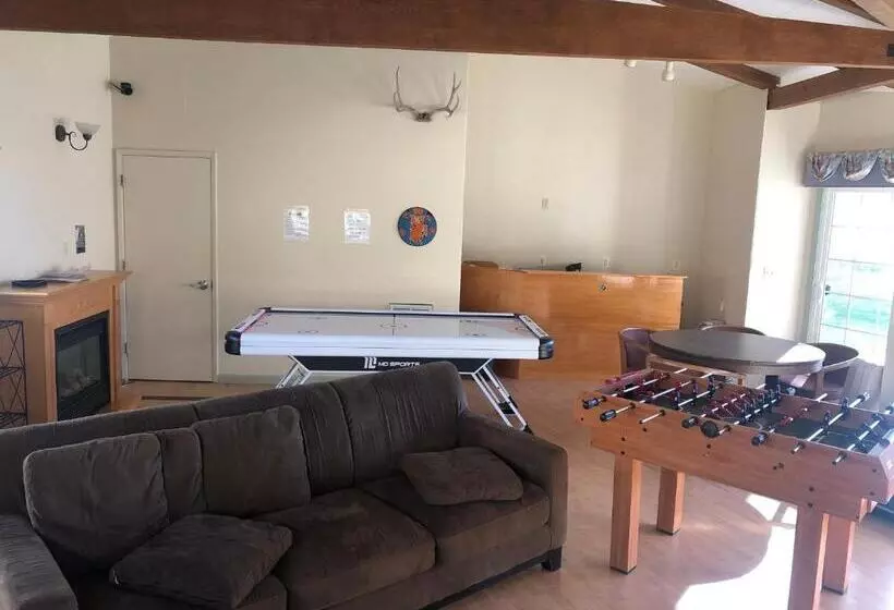 渡假胜地 Meadowcliff Lodge Coleville