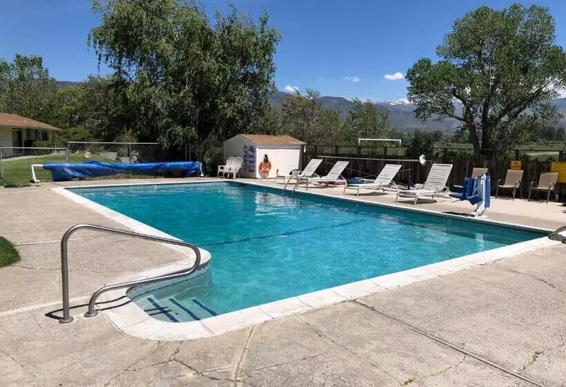 渡假胜地 Meadowcliff Lodge Coleville