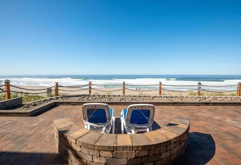 Sailor Jack Oceanfront Motel