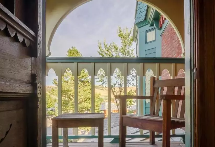 Lehrkind Mansion Bed And Breakfast