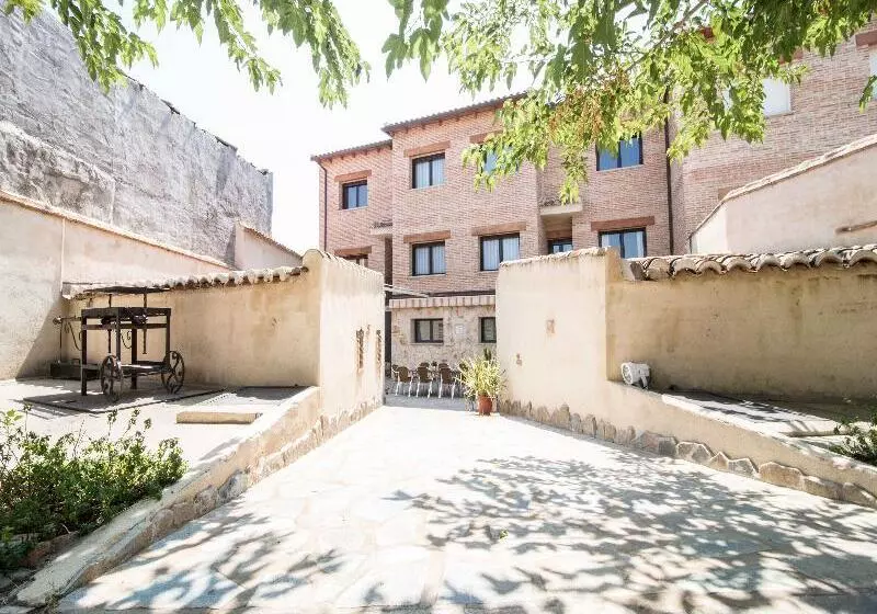 Alojamientos Callejón Del Pozo Cerca Puy Du Fou