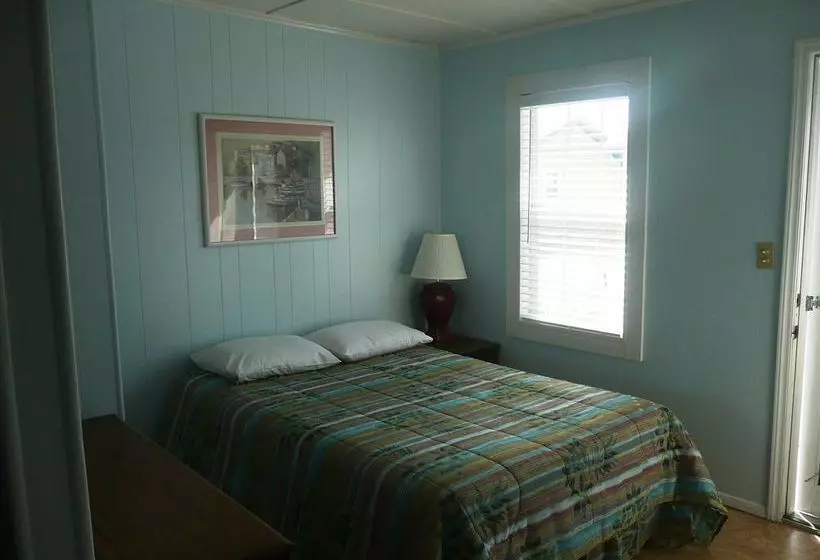 Double Barr Cottage Inn