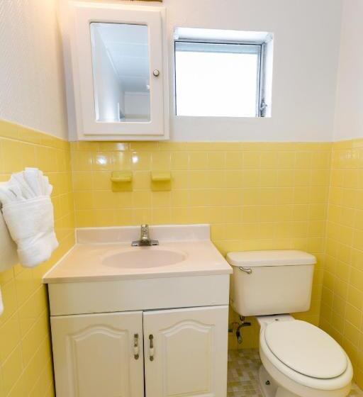 Gondolier Motel   Wildwood