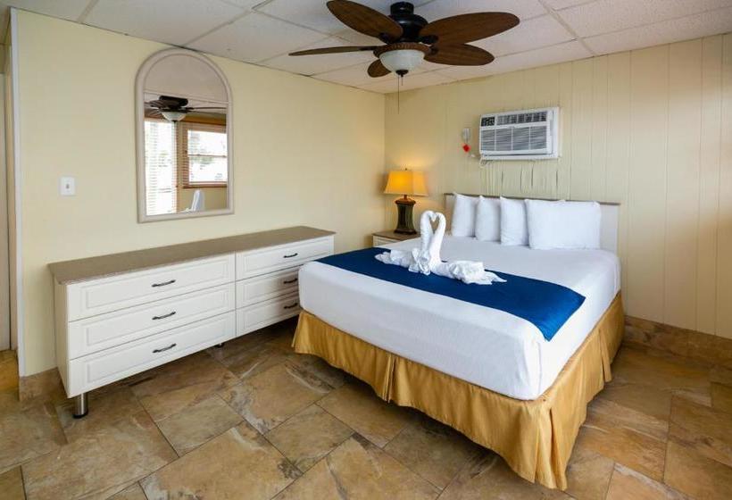 Gondolier Motel   Wildwood