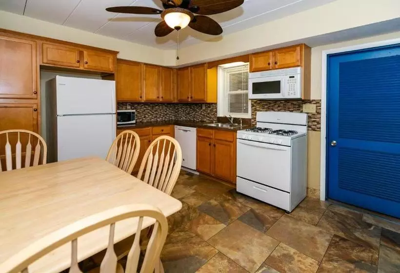 Gondolier Motel Wildwood