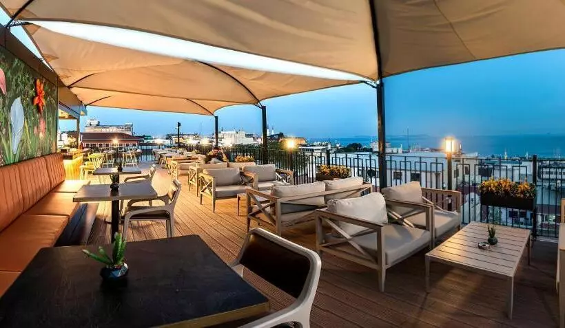 Aprilis Hotel Special Category