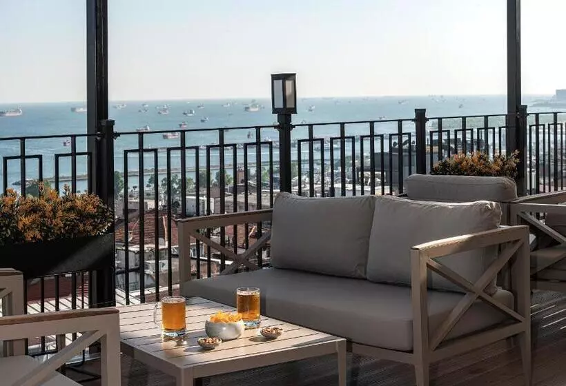 Aprilis Hotel Special Category