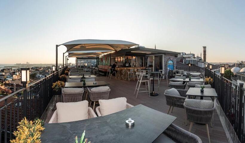 Aprilis Hotel   Special Category