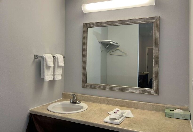 Отель Baymont By Wyndham Ridgecrest