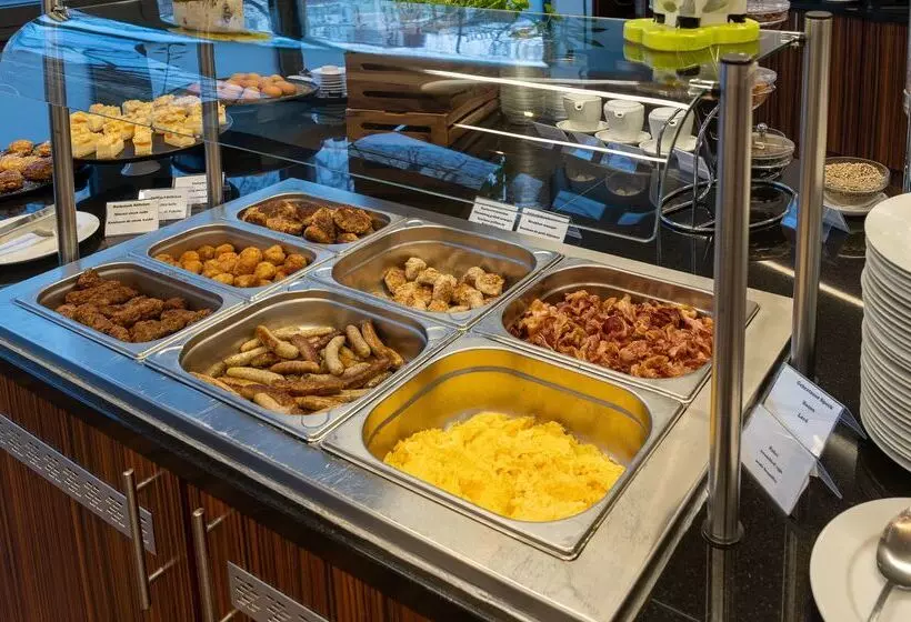 Hotelli Best Western Plus Plaza Berlin Kurfurstendamm