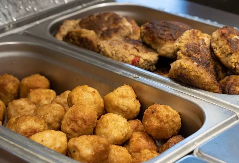 Hotelli Best Western Plus Plaza Berlin Kurfurstendamm