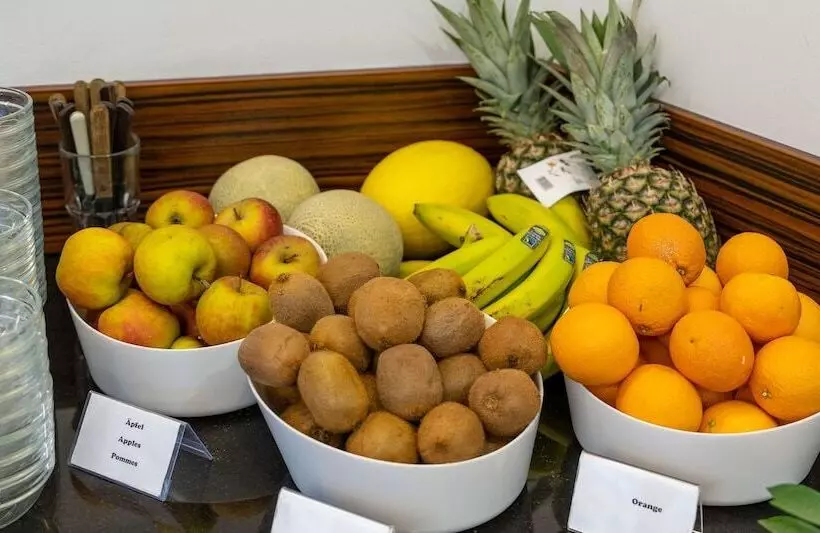 Hotelli Best Western Plus Plaza Berlin Kurfurstendamm