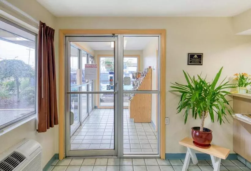 فندق Days Inn By Wyndham New Philadelphia