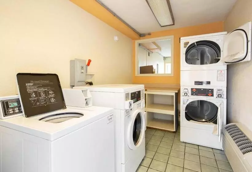 فندق Days Inn By Wyndham New Philadelphia