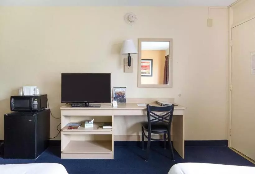 فندق Days Inn By Wyndham New Philadelphia