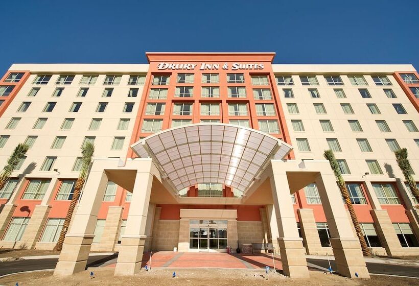 בית מלון כפרי Drury Inn & Suites Orlando Near Universal Orlando Resort