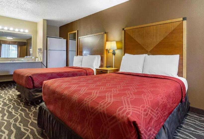 Отель Econo Lodge Ellensburg Near University