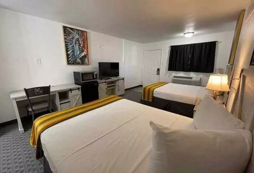 Hotel Glen Rose Inn And Suites