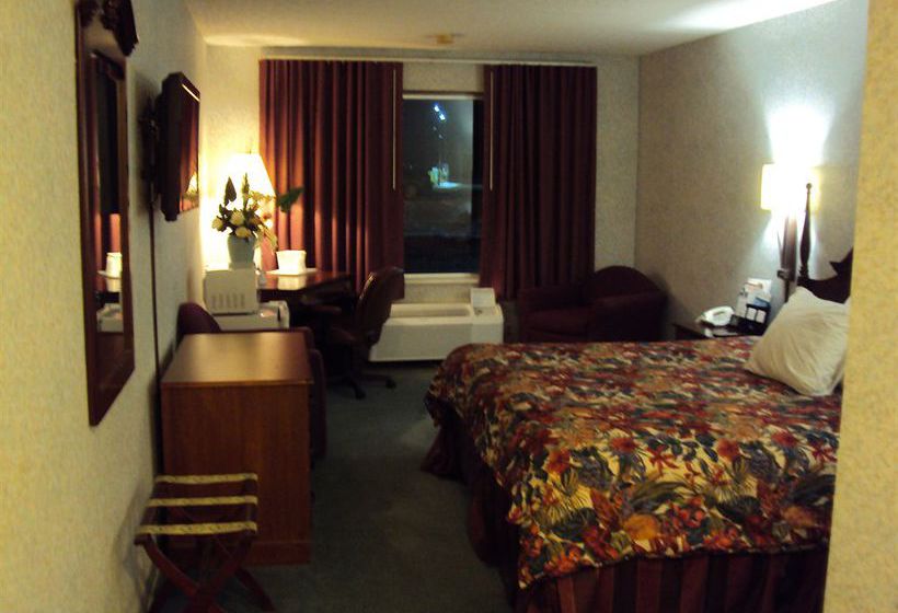 호텔 Super 6 Inn and Suites