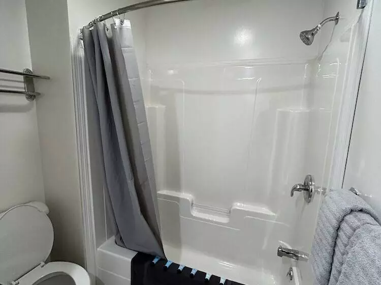 酒店 Lake View Inn