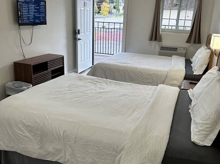 בית מלון כפרי Lake View Inn