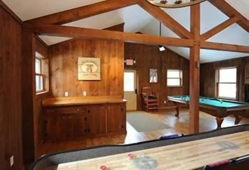 ホテル Muddy Moose