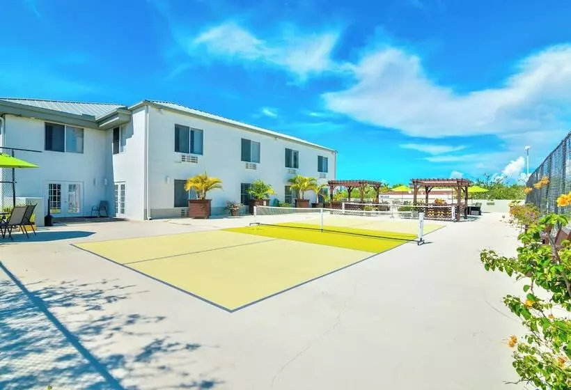 فندق Naples Park Central