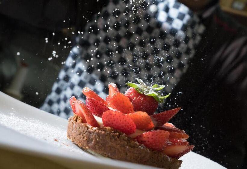 ホテル Thalassa Boutique