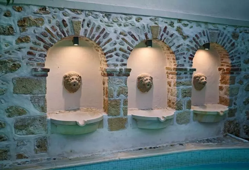 ホテル Thalassa Boutique