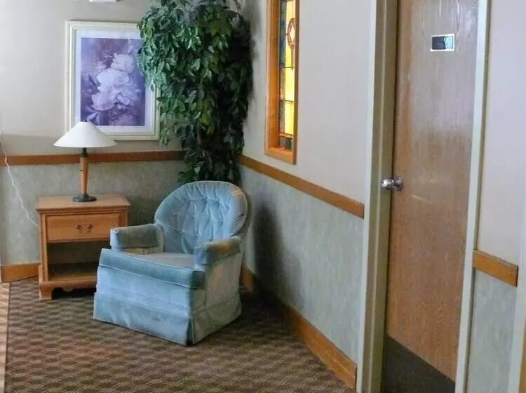 호텔 The Woodridge Inn