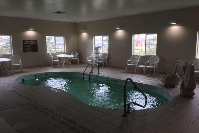 Microtel Inn & Suites By Wyndham Dickinson